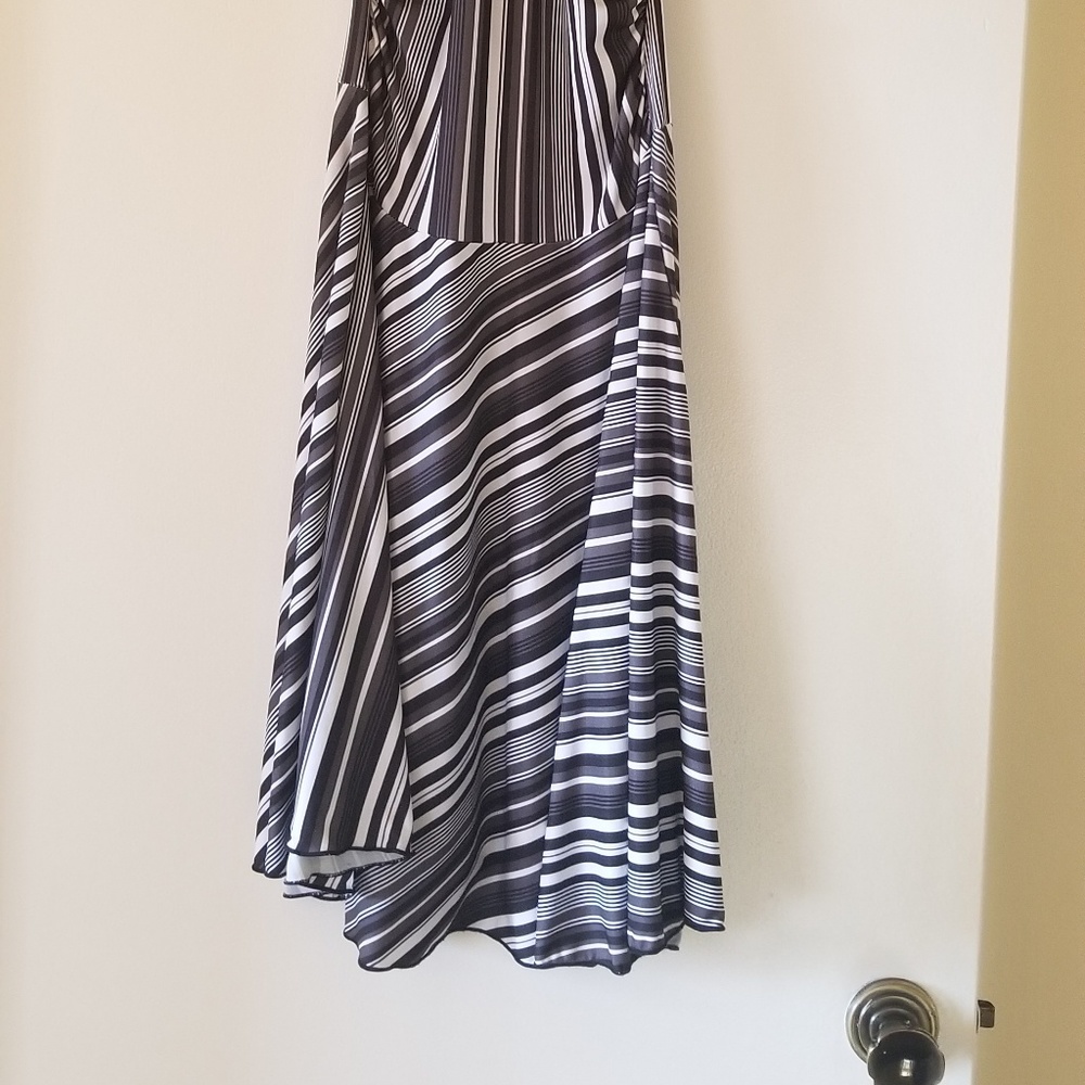 Ruby Halter Dress - Picture 2 of 7